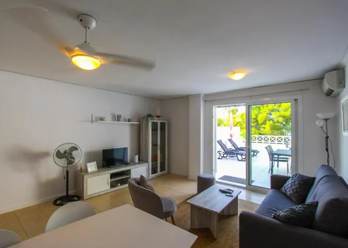 Wake Up By The Sea In Your Cozy Corner דניה